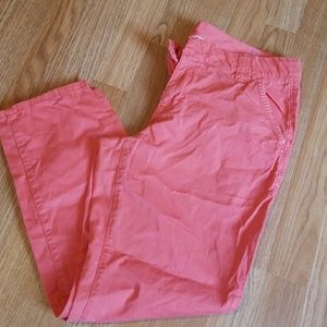 Boyfriend Chino Crop